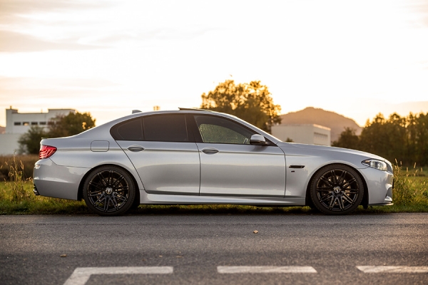 BMW F10 mit Eibach Sportline E21-20-022-01-22